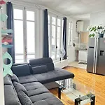 Bel Appartement Plein Coeur De Paris